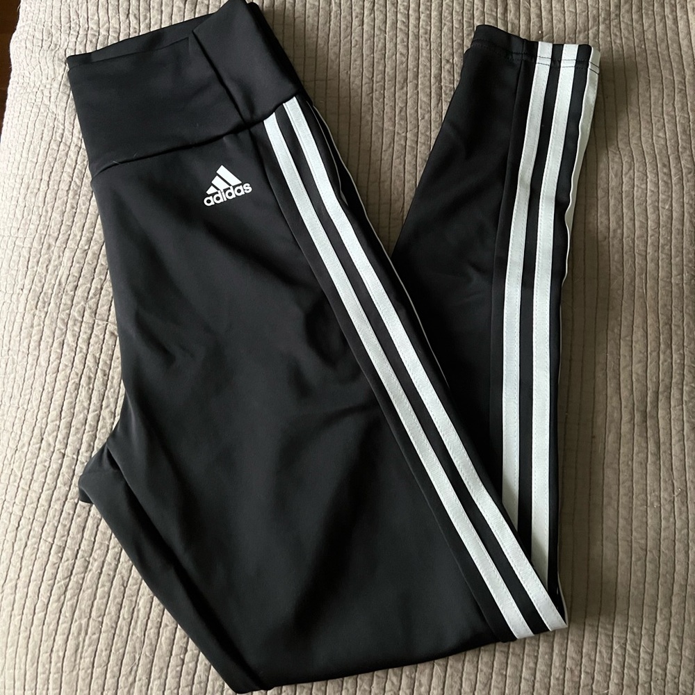 Adidas leggings